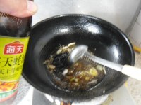 广式黑椒酱炒三丁做法图解9)