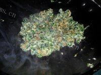 健康美味的韭菜炒蛋做法图解12)