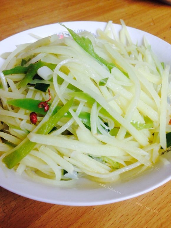 五味俱全的青椒土豆丝