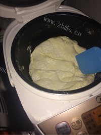 美味的电饭煲牛扎糖做法图解12)