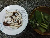 诱人的香菇油菜做法图解1)