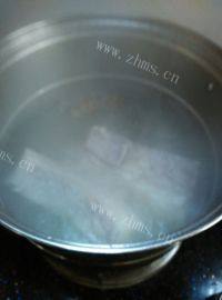 简单的蒜苗炒回锅肉做法图解1)