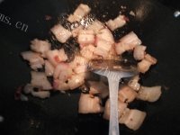 家常蒜苗回锅肉做法图解5)