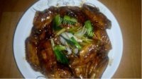 美味的红烧鸡中翅