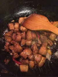 喷香的红烧肉做法图解8)