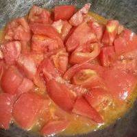 美味的西红柿炒素鸡的做法图解三