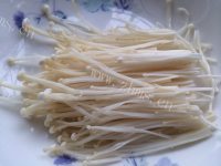 家常菜五花肉金针菇卷做法图解3)