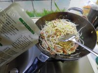 家常菜豆芽炒香干做法图解9)