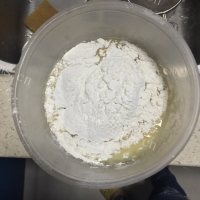 香酥甜美的蓝莓蛋糕块做法图解1)