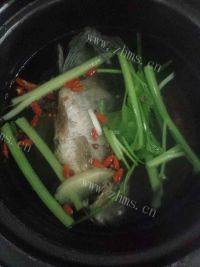 美味的豆腐鱼汤做法图解3)