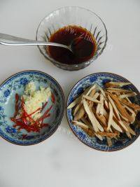 美味香干拌苦菊做法图解4)