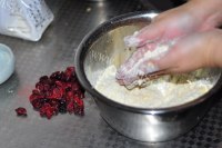 口感极佳的蔓越莓司康做法图解4)