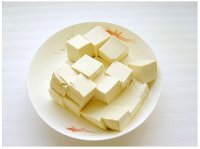 家常菜鲶鱼炖豆腐做法图解3)