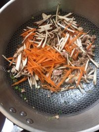 美味的肉丝炒面做法图解6)