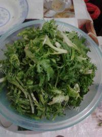 简单的清炒苦菊做法图解1)