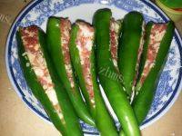 家常菜虎皮青椒酿肉做法图解4)