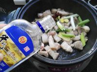 家常的千张卷烧肉做法图解5)