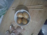 美味的啤酒卤蛋