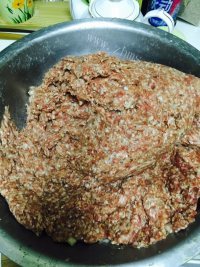 美味的牛肉丸子做法图解6)