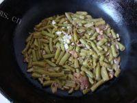 从此恋上豆角炒肉做法图解4)