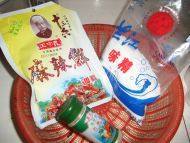香气浓郁的红烧豆腐做法图解2)