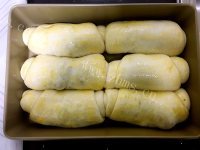 好吃酸奶豆沙面包做法图解11)