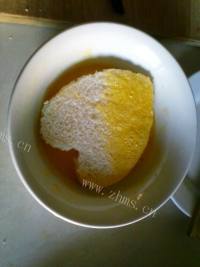 美味的煎鸡蛋面包片做法图解5)