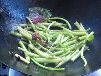 家常菜素炒苋菜做法图解3)