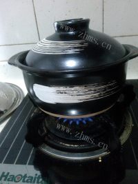 好吃的腐乳豆豉鸡翅煲做法图解12)