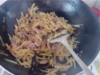 家常菜土豆炒肉做法图解12)