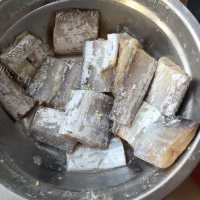 色泽不错的香煎刀鱼做法图解1)