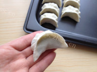 美味的三鲜煎饺做法图解9)