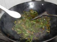 味道香醇的炒四季豆