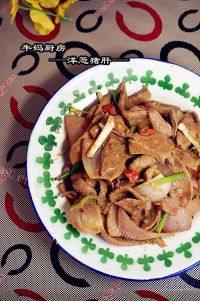 色泽不错的洋葱猪肝