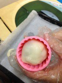 营养丰富的紫薯冰皮月饼做法图解10)