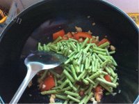 DIY豆角焖面做法图解20)