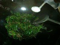秀色的清炒苋菜做法图解4)