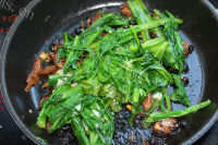 咸甜适中的豆豉鲮鱼油麦菜做法图解11)