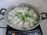 美味的冬瓜肉丸汤