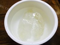 营养的冰糖燕窝羹做法图解2)