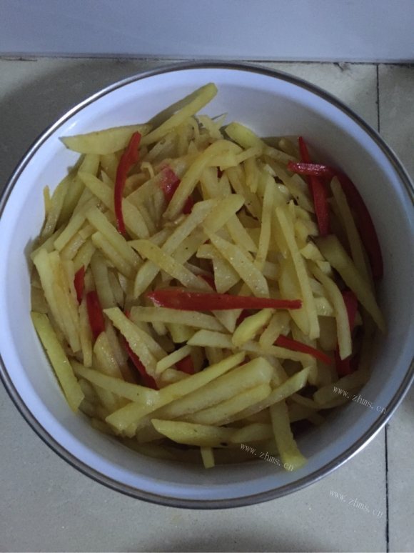 喷香的尖椒土豆丝