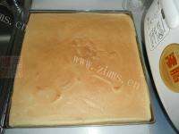 原味戚风蛋糕卷做法图解14)
