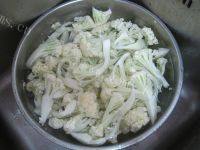 家常菜五花肉炒菜花做法图解1)