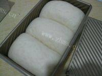 诱人红豆沙土司做法图解16)
