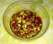 自制酸辣爽口凉皮