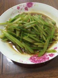 家常肉丝炒香芹做法图解10)