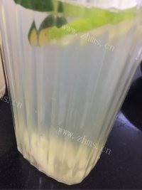 好喝的金桔柠檬饮做法图解3)