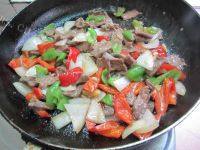 家常小炒牛肉