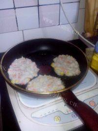 自己做的土豆泥饼做法图解6)