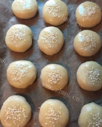 自制红豆酥做法图解6)